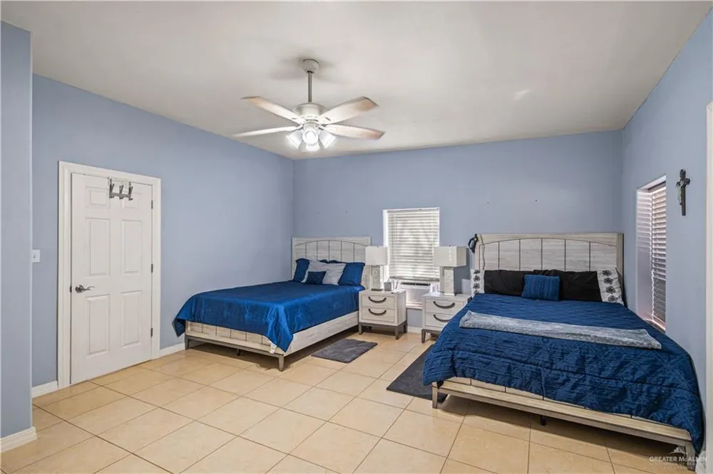 38713 FM 681 Linn, TX 78563