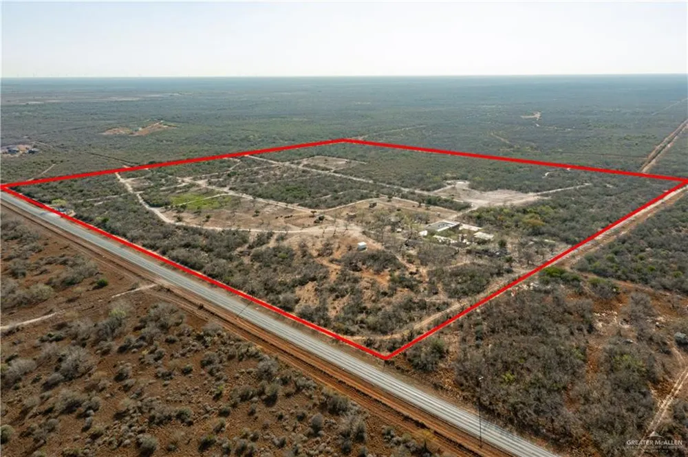 38713 FM 681 Linn, TX 78563