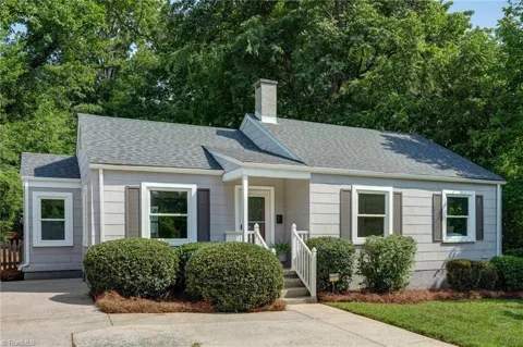 2312 Fernwood Drive