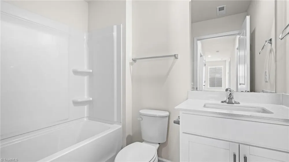 6687 Capstone Court Rural Hall, NC 27045