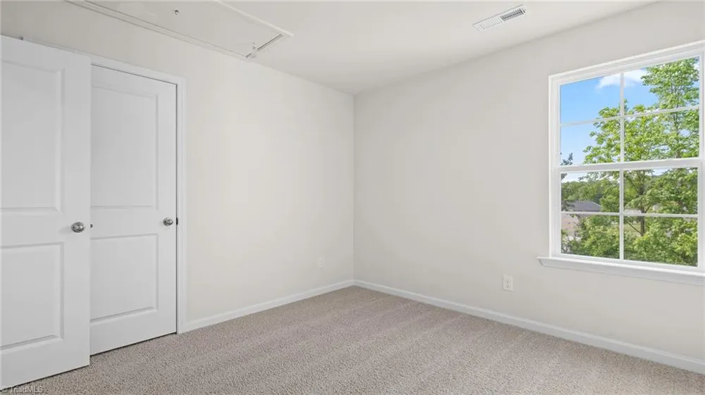 6687 Capstone Court Rural Hall, NC 27045