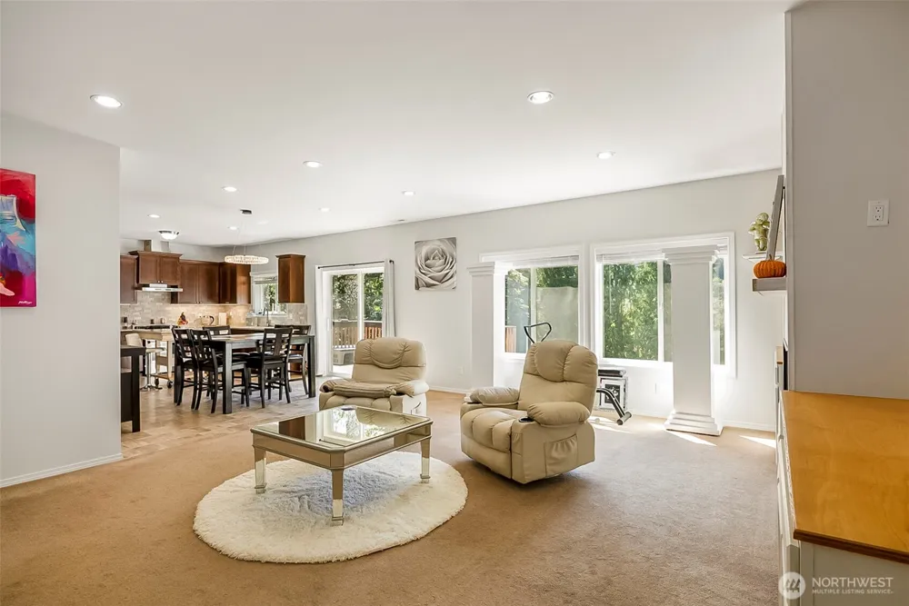 8479 E Caraway Road Port Orchard, WA 98366