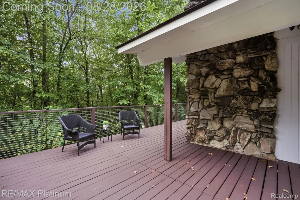 2420 Shagbark Milford Charter Township, MI 48380