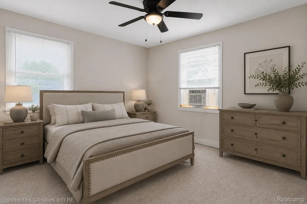 2424 Dallas Avenue Royal Oak City, MI 48067