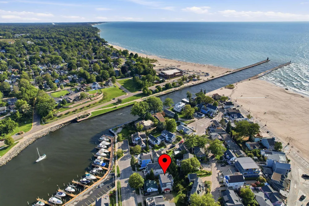 43 Shore Drive South Haven City, MI 49090