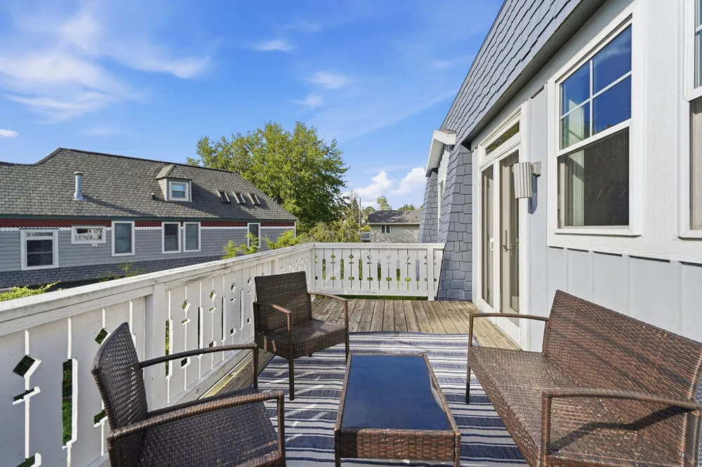 43 Shore Drive South Haven City, MI 49090
