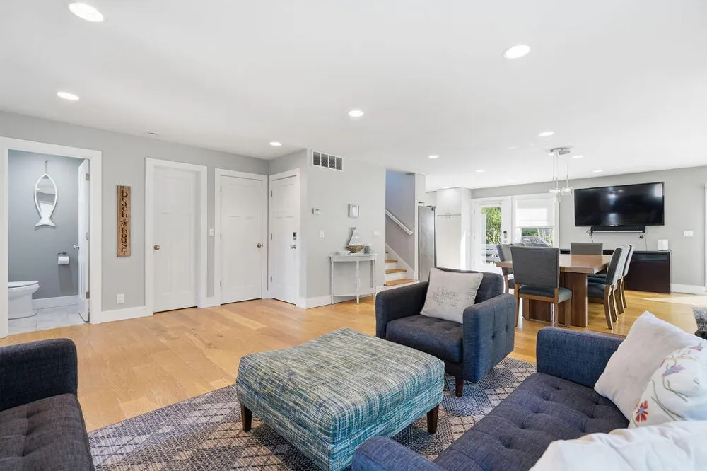 43 Shore Drive South Haven City, MI 49090
