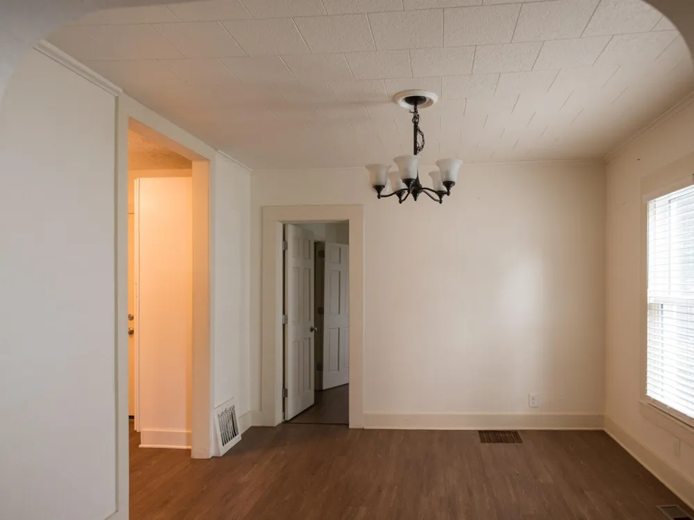 1305 Reed Avenue Kalamazoo City, MI 49001