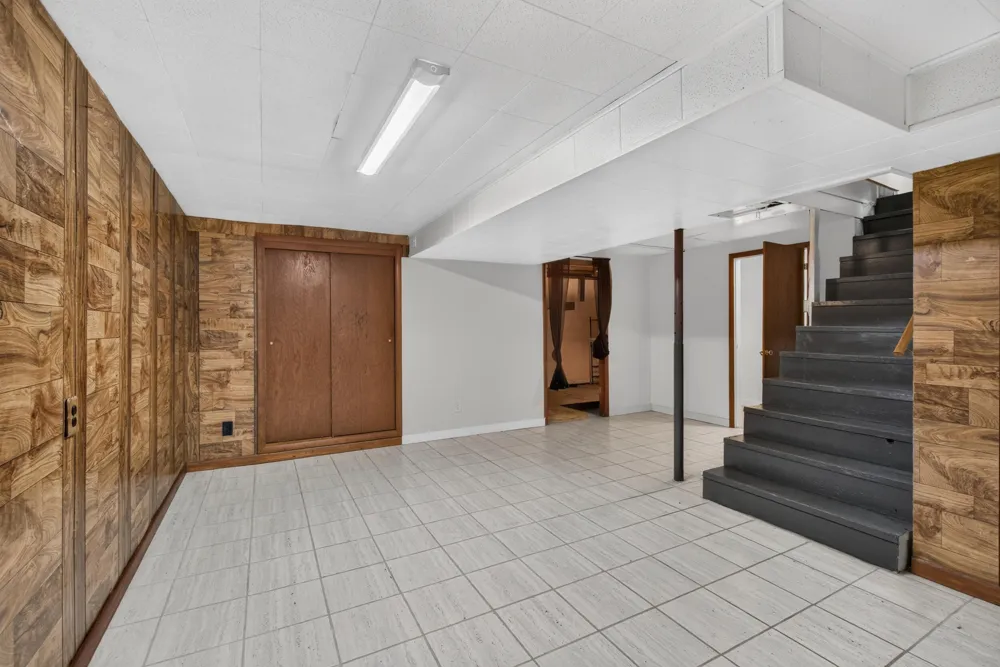 233 E Clark Street Summit Township, MI 49203