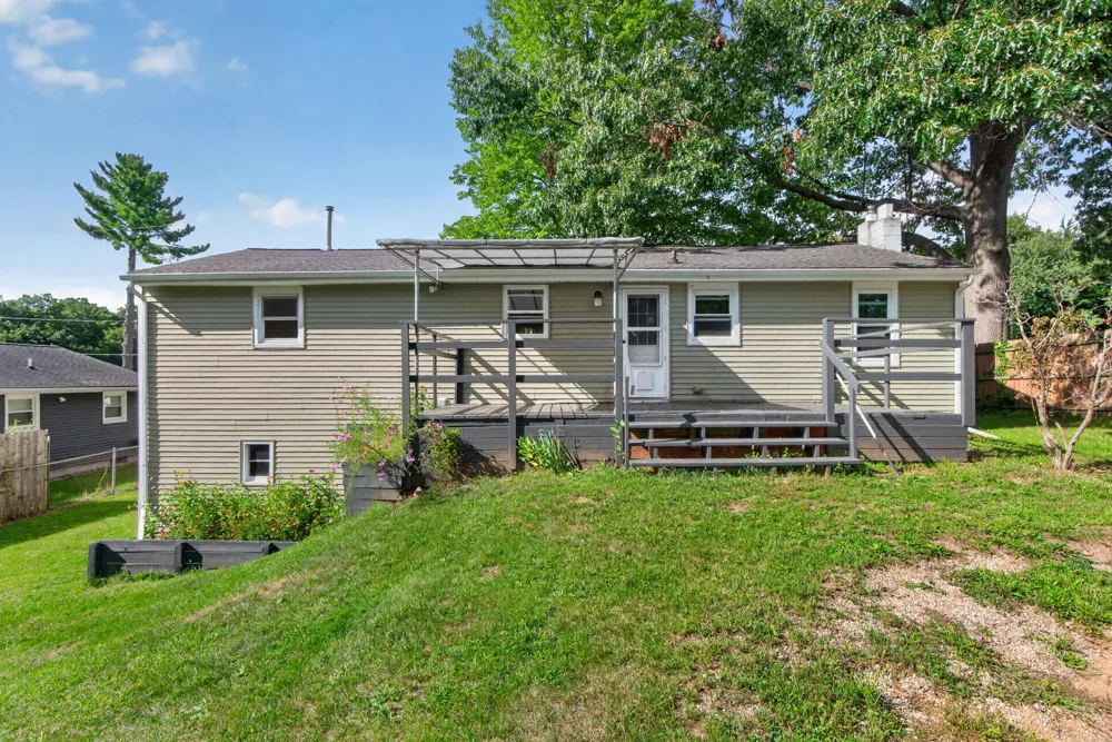 233 E Clark Street Summit Township, MI 49203