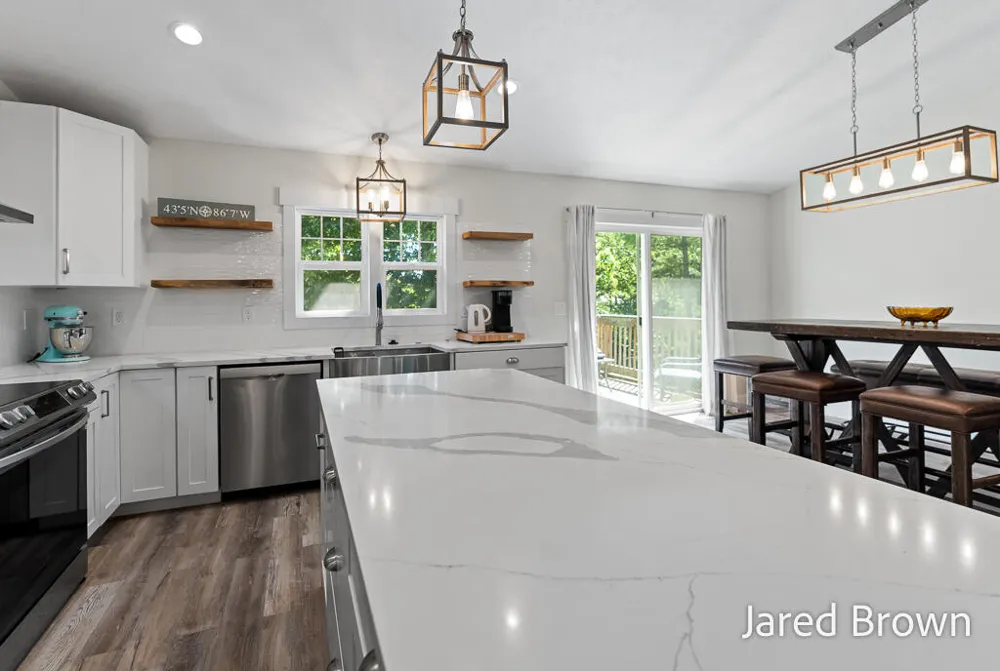 17528 136th Avenue Crockery Township, MI 49448