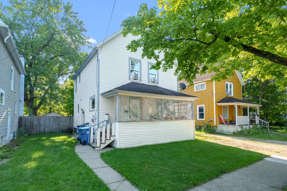 1703 Fair Street Kalamazoo City, MI 49001