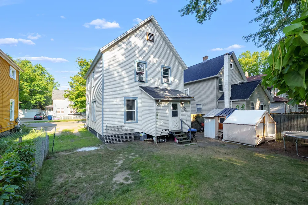 1703 Fair Street Kalamazoo City, MI 49001