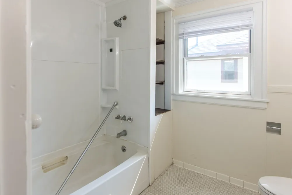 114 W Vine Street Kalamazoo City, MI 49001