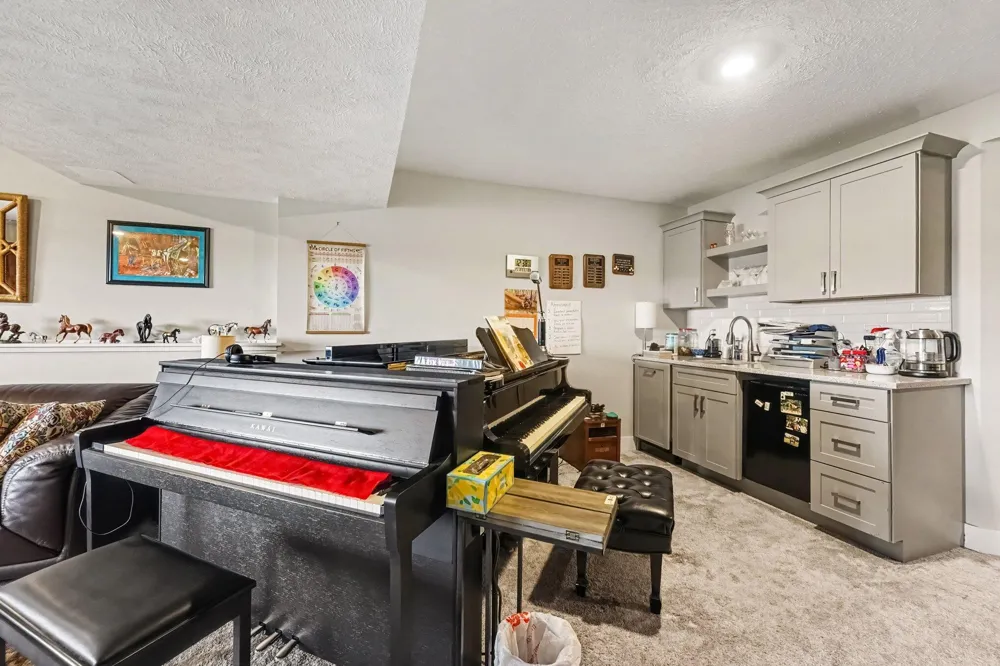 5051 Tanana River Avenue SW #53 Wyoming City, MI 49418