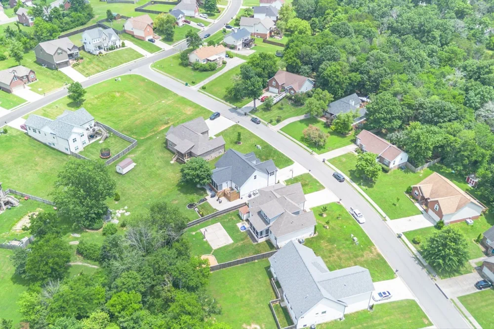 4002 Omaha Ct Mount Juliet, TN 37122