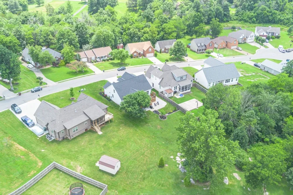 4002 Omaha Ct Mount Juliet, TN 37122