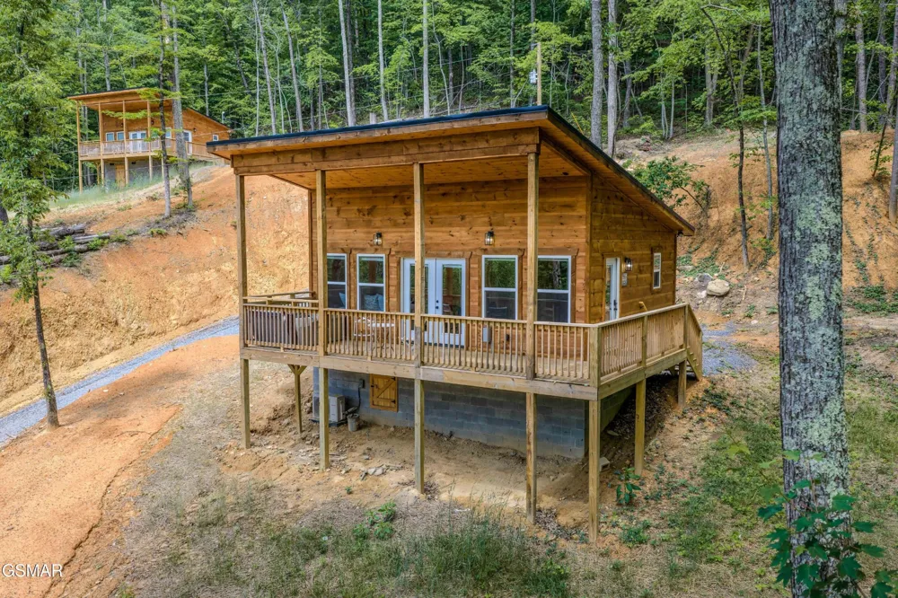 21222128 Bluff Mountain Road Sevierville, TN 37876