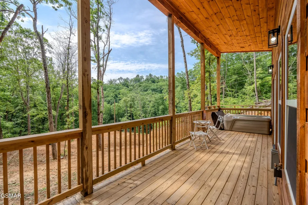 21222128 Bluff Mountain Road Sevierville, TN 37876