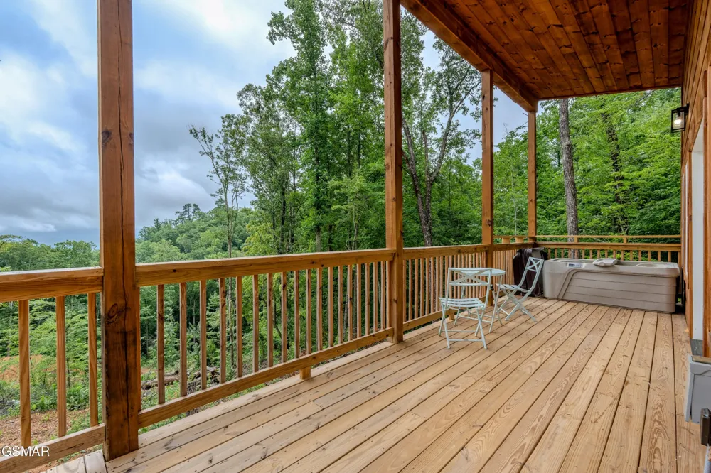 21222128 Bluff Mountain Road Sevierville, TN 37876