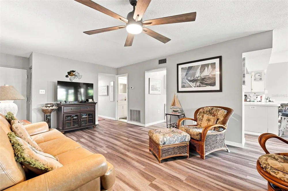 1655 S HIGHLAND AVENUE #F133 Clearwater, FL 33756