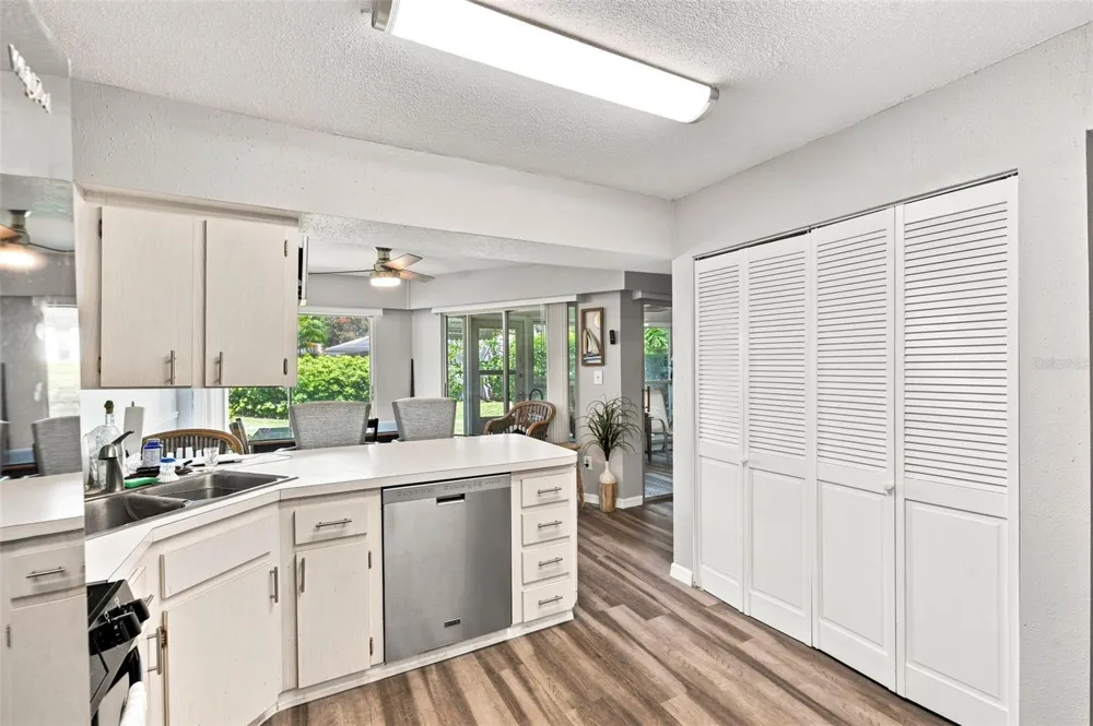 1655 S HIGHLAND AVENUE #F133 Clearwater, FL 33756