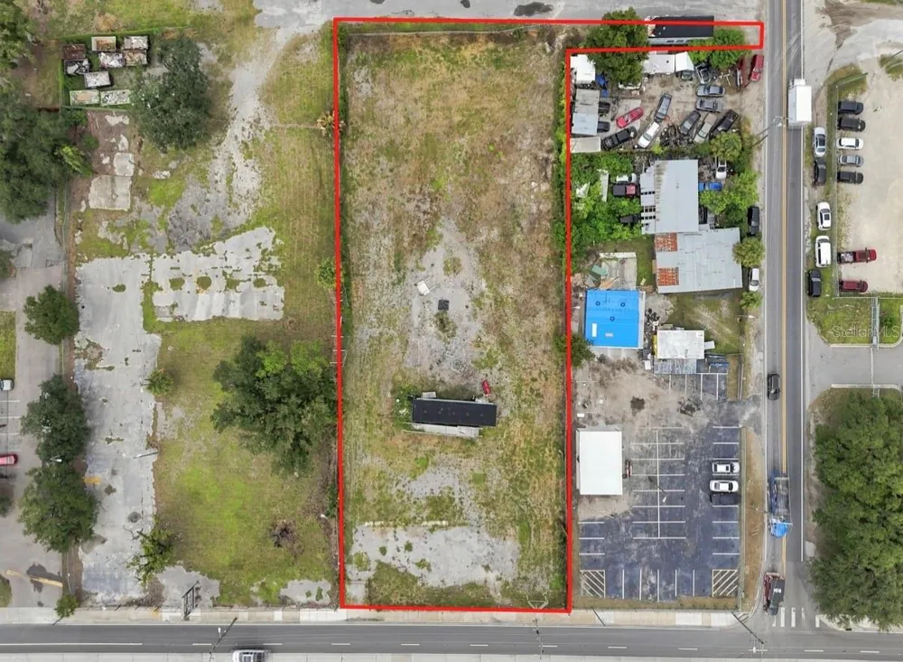 4946 E HILLSBOROUGH AVENUE Tampa, FL 33610