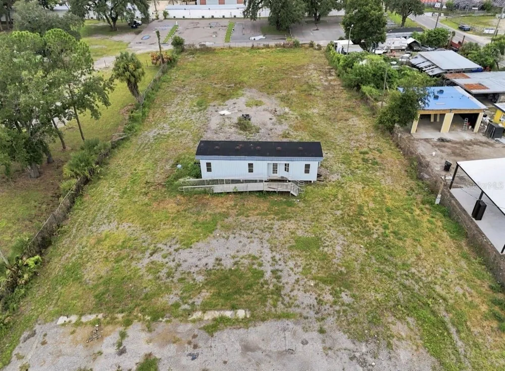 4946 E HILLSBOROUGH AVENUE Tampa, FL 33610