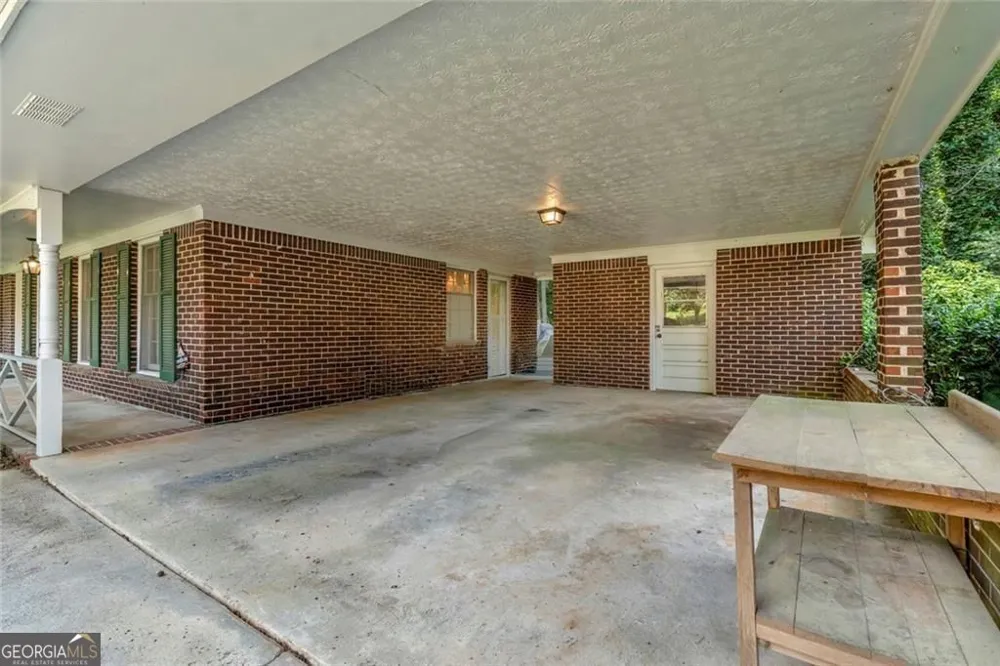 5892 Button Gwinnett PL Norcross, GA 30093