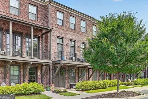 883 Tisdale TRL NE