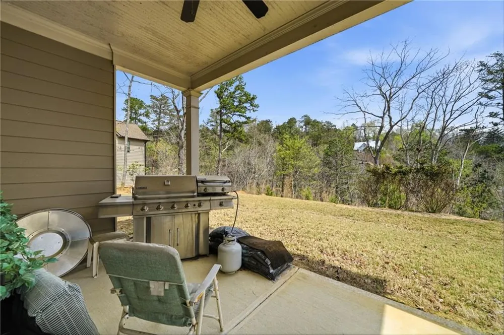 129 White Antelope Street Waleska, GA 30183
