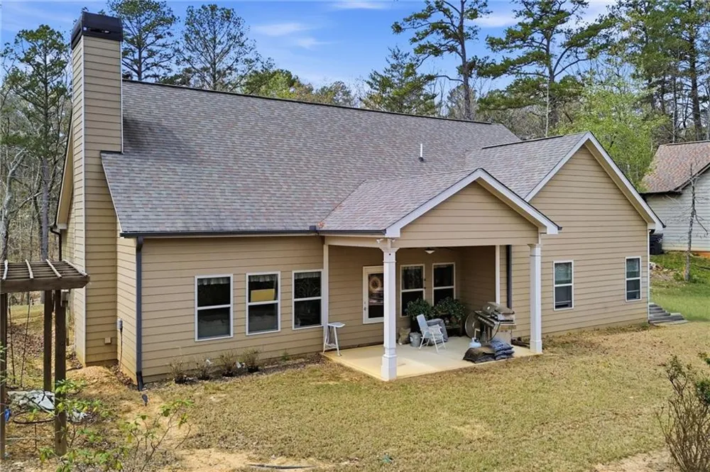 129 White Antelope Street Waleska, GA 30183