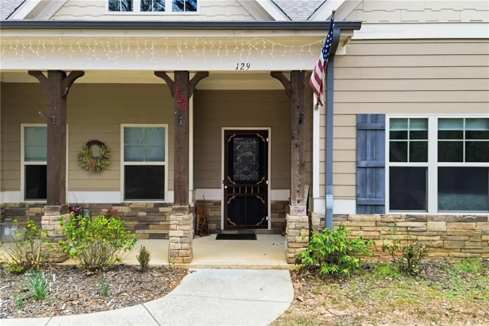 129 White Antelope Street Waleska, GA 30183
