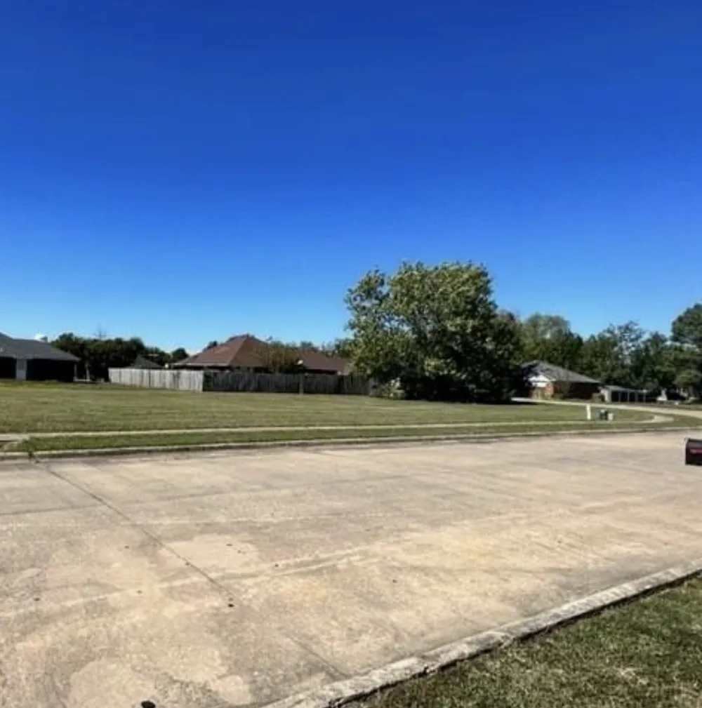 904 Enlow Circle Commerce, TX 75428