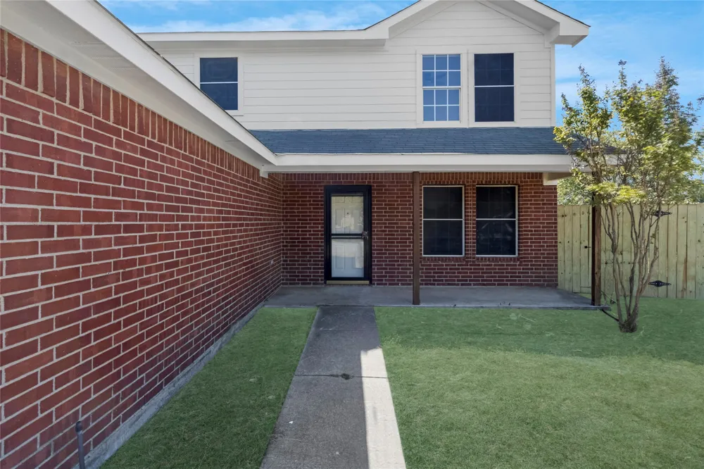 408 Centennial Place Crowley, TX 76036