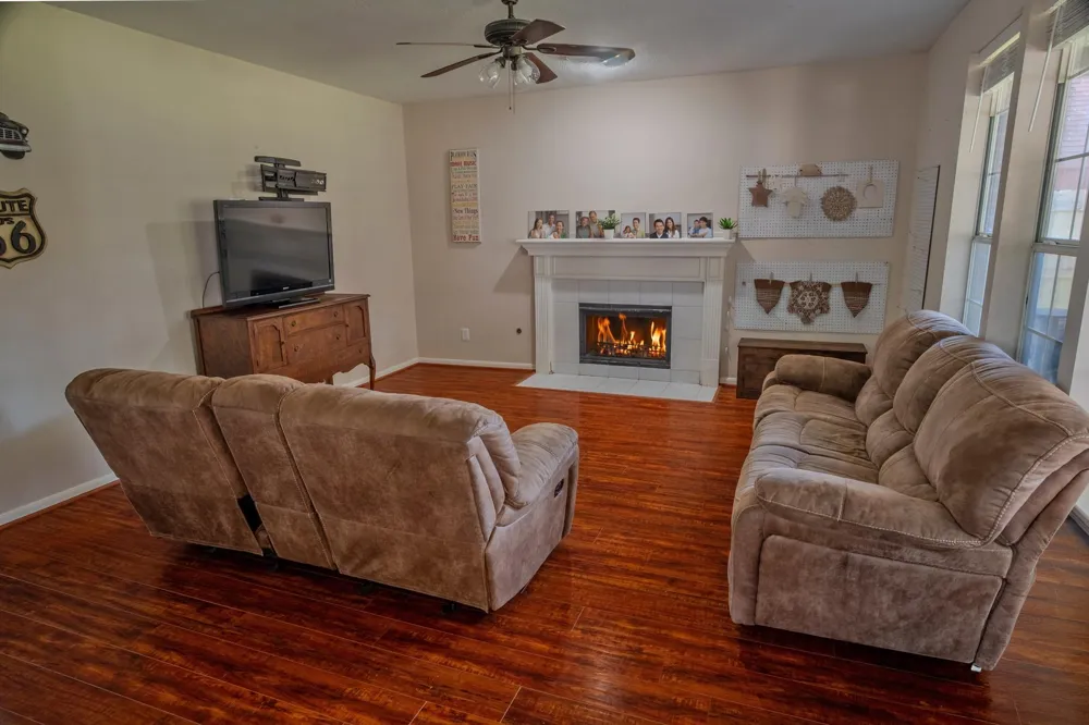57 Calla Lily Court Lake Jackson, TX 77566
