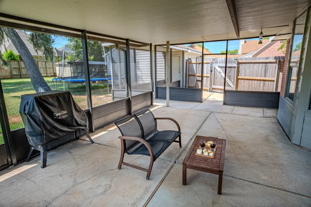 57 Calla Lily Court Lake Jackson, TX 77566