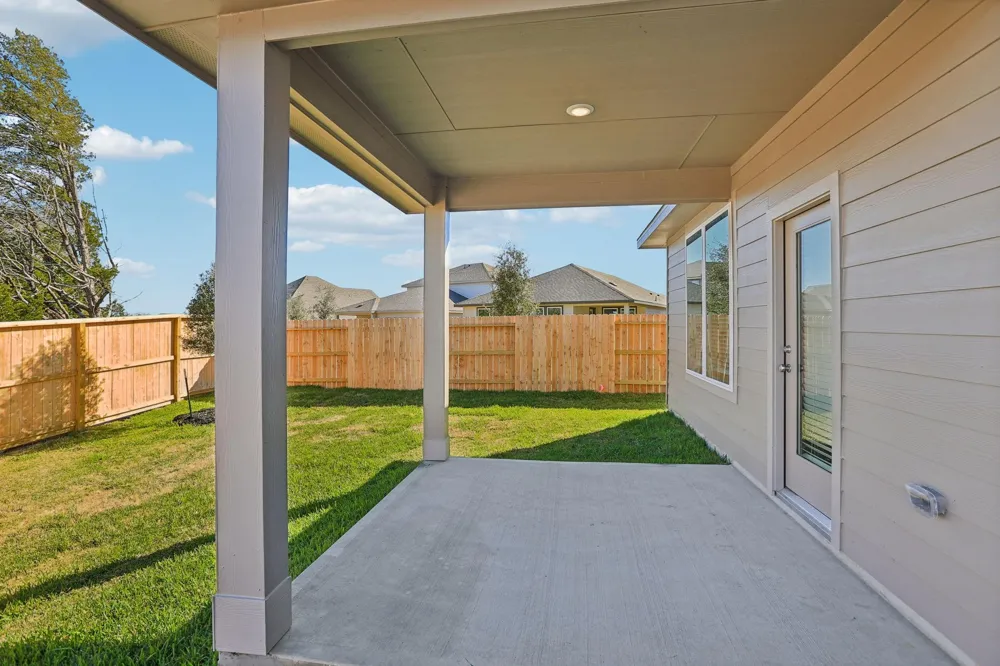 17207 Remington Meadows Street Waller, TX 77484