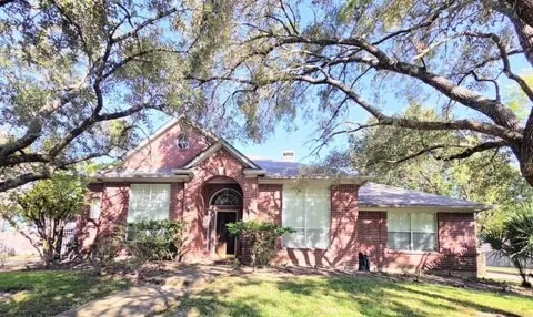 4331 Evergreen Elm Ct Court