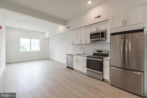 1622 POINT BREEZE AVENUE #UNIT 414