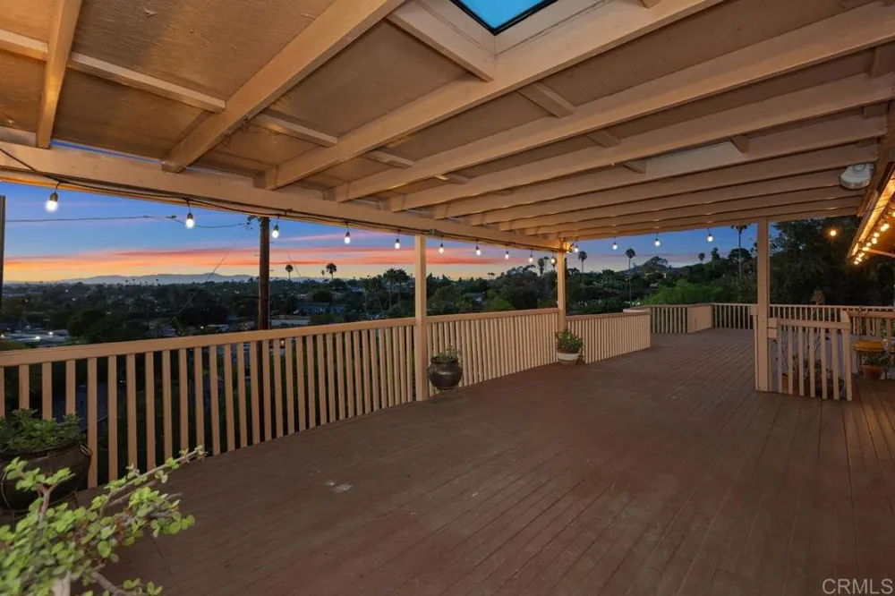 1917 Alta Vista Drive #A Vista, CA 92084