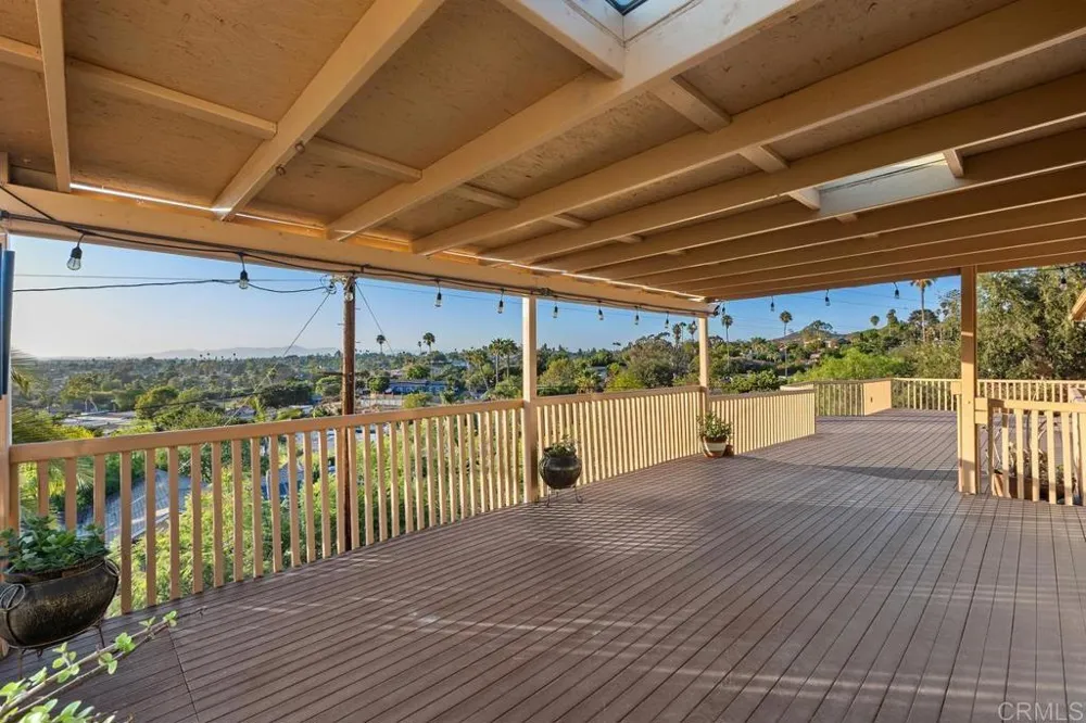 1917 Alta Vista Drive #A Vista, CA 92084
