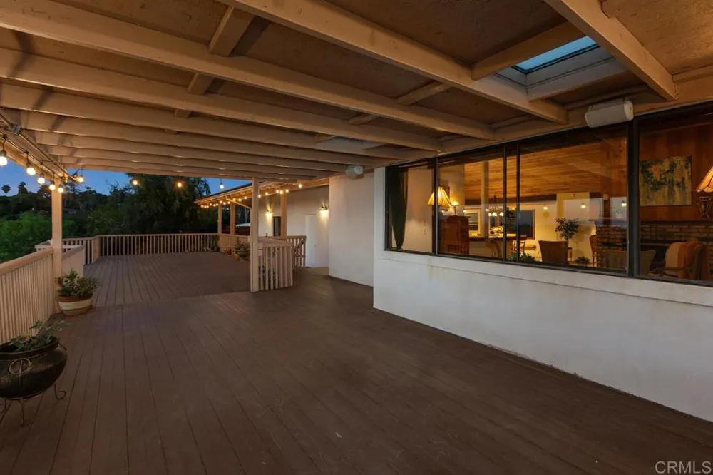 1917 Alta Vista Drive #A Vista, CA 92084