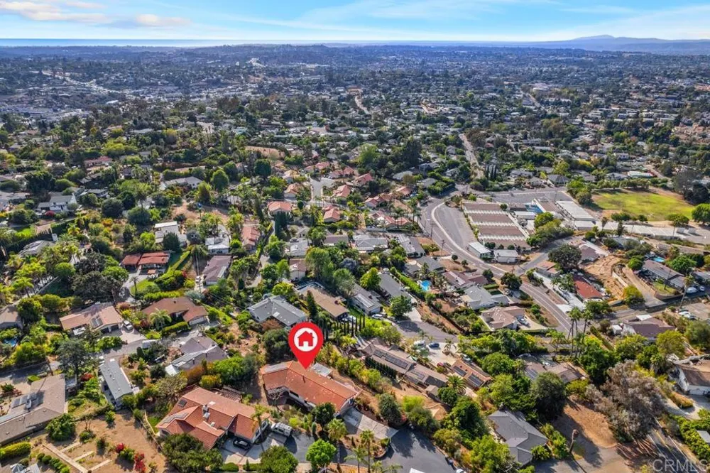 1917 Alta Vista Drive #A Vista, CA 92084