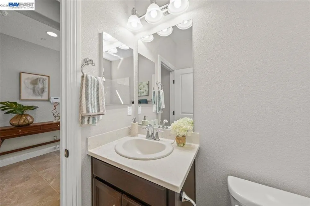 1185 S Olson Ave Mountain House, CA 95391