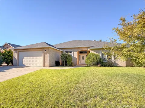 125 Sterling Oaks