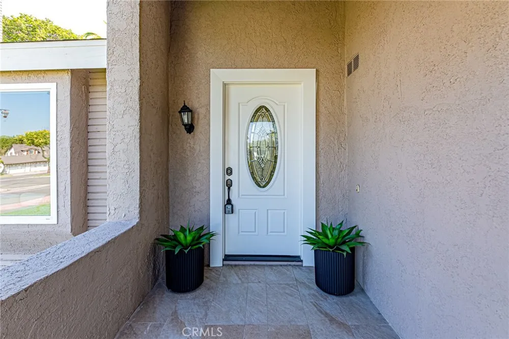 7688 E Calle Durango Anaheim, CA 92808
