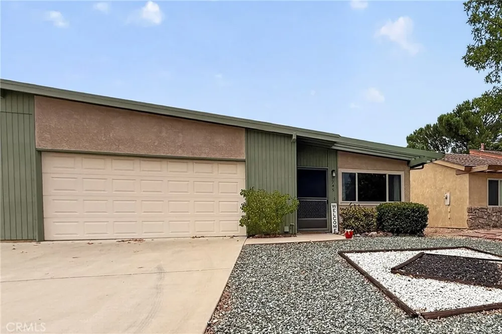 1745 Kings Paso Robles, CA 93446