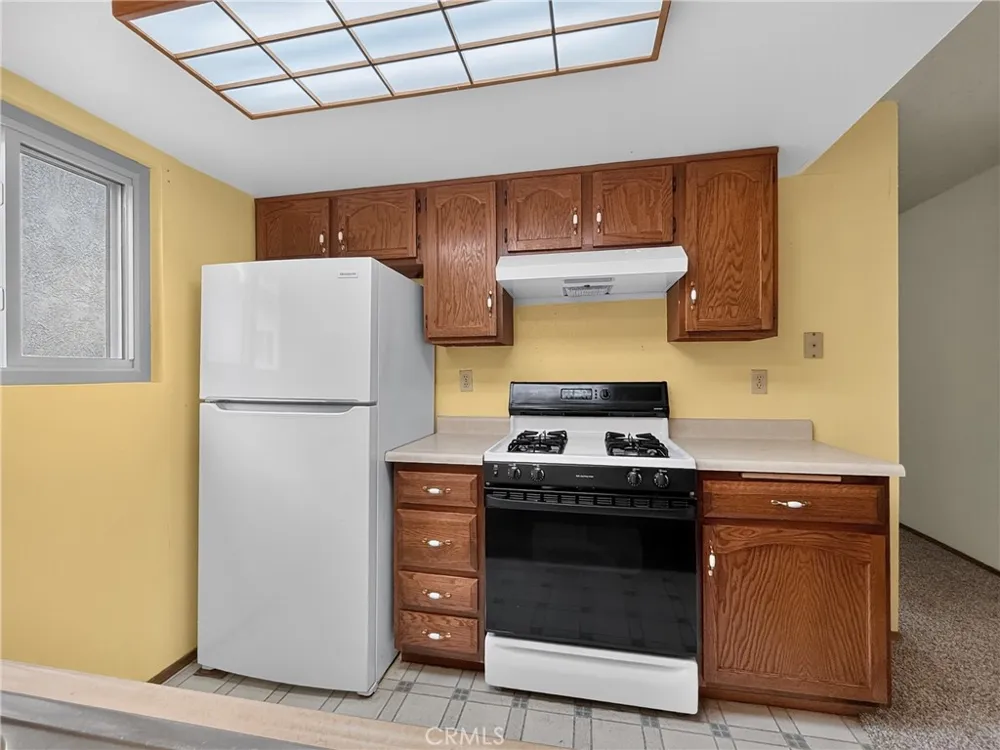 1745 Kings Paso Robles, CA 93446
