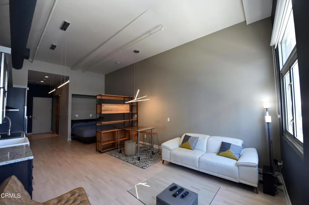 175 S Lake Avenue #409 Pasadena, CA 91101